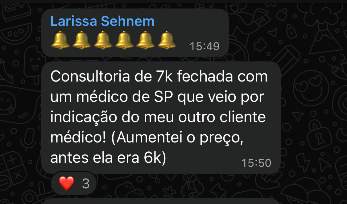 Print de conversa mostrando consultora fechando consultoria de R$7 mil após ajuste de preço